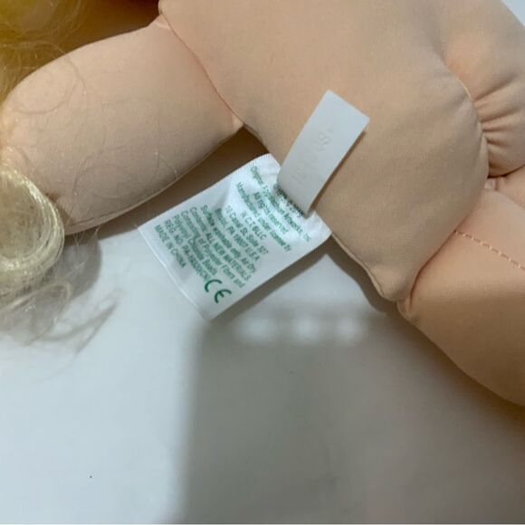 Cabbage Patch Kid Doll Long Blonde Hair Green Eyes Clean - Picture 8 of 12